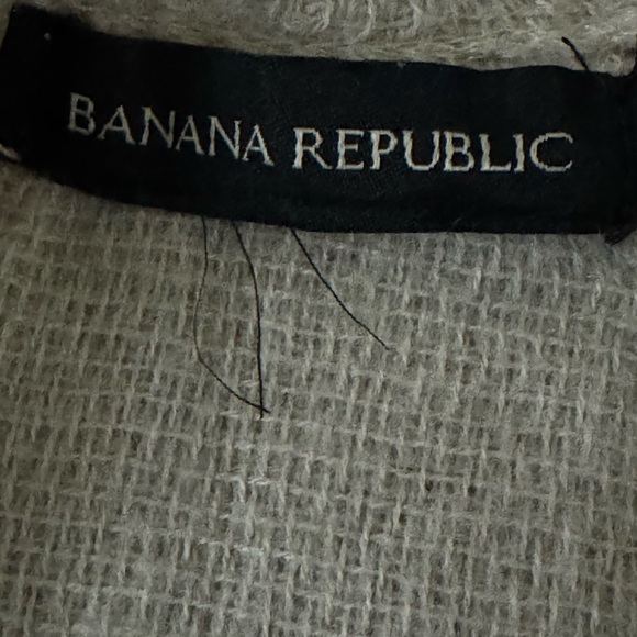 Banana Republic Erin Plaid Poncho Wrap OS Tan Black Cashmere Wool Fringe - Picture 2 of 6